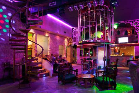 Videos Tagged with club stiletto .